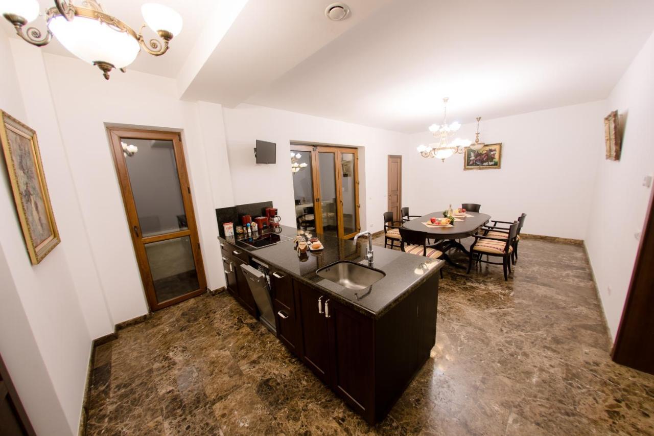 Luxury Down Town Apartament