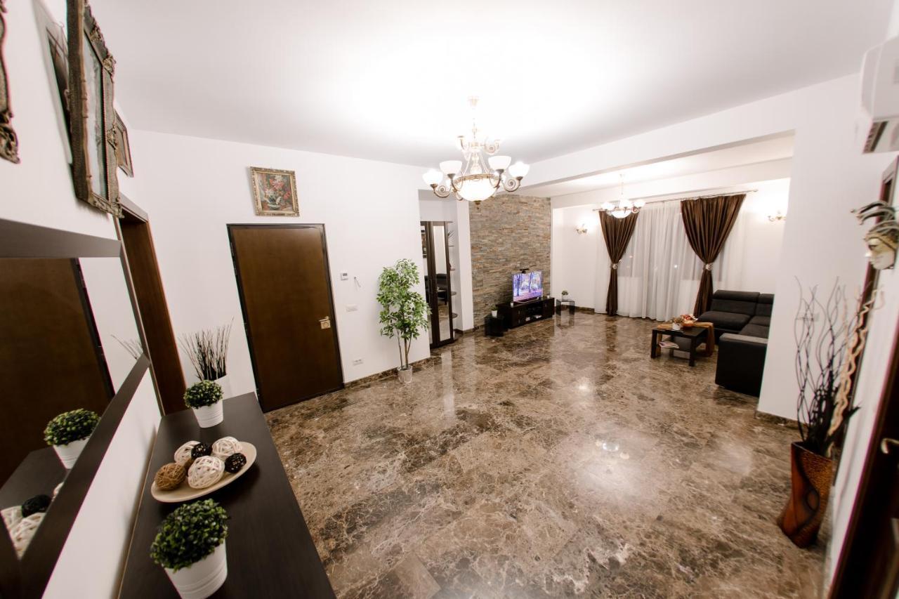 Luxury Down Town Apartament *