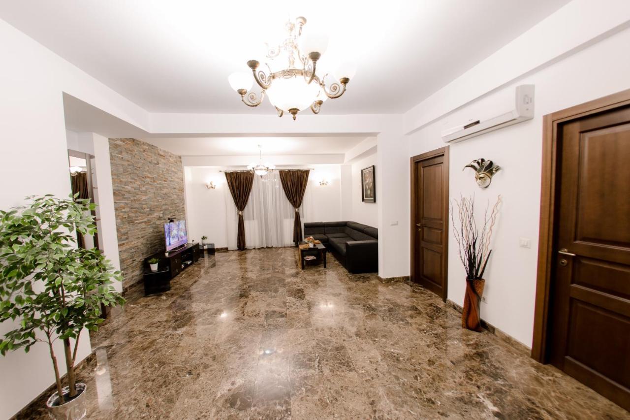 Luxury Down Town Apartament *